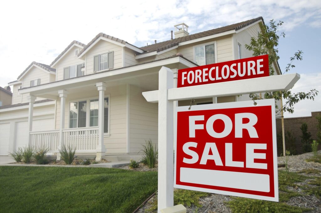 Wells Fargo REO Foreclosure house sign